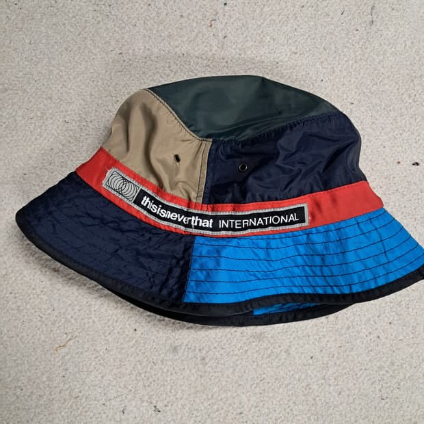 THISISNEVERTHAT 디네댓 Bucket hat