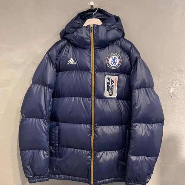 아디다스 첼시 구스다운 패딩