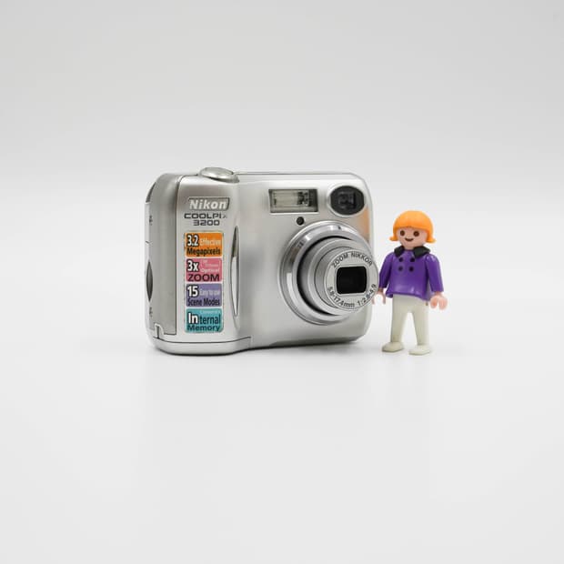 Nikon Coolpix 3200 (니콘 쿨픽스 3200)
