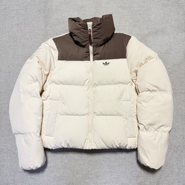 아디다스 오리지널 로고 숏패딩 자켓