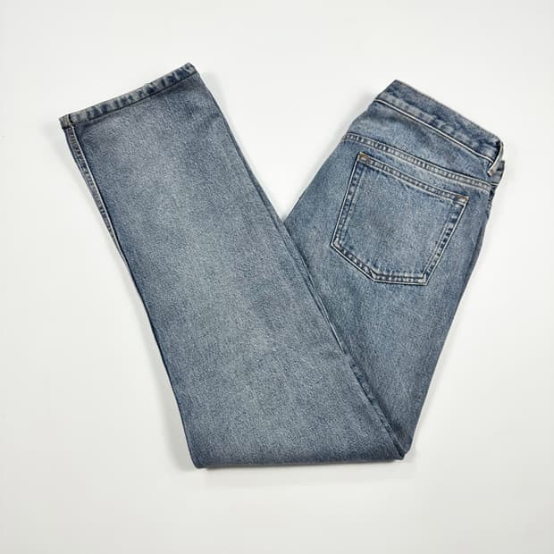 32 A.P.C. 아페쎄 스톤워싱 레귤러 데님팬츠