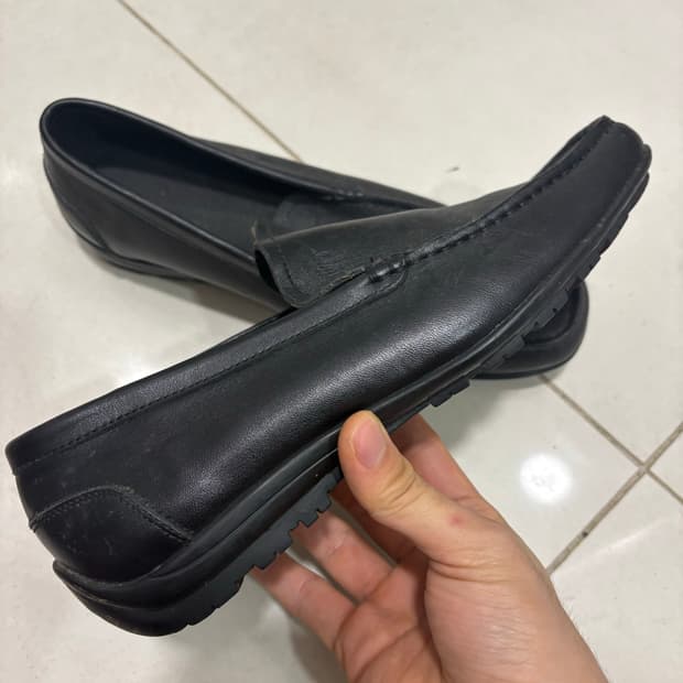 Vintage Black Leather Driving Shoes