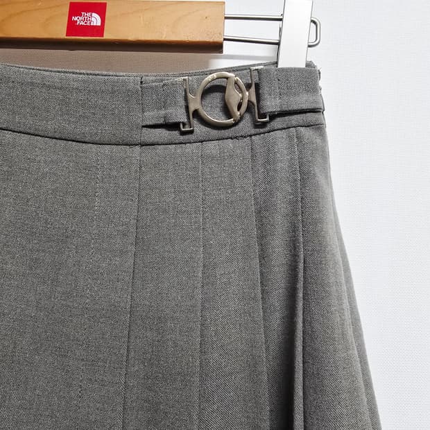 ENC 페라가모 스타일 그레이  스커트
