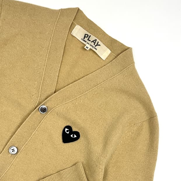 꼼데가르송 베이지 가디건