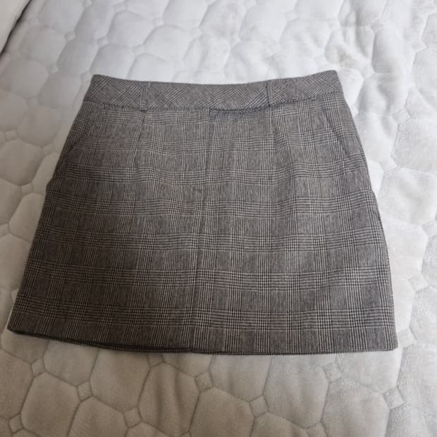 그로브 차정원 헤링본 스커트