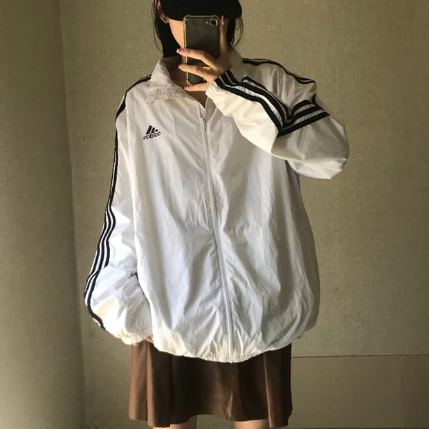 아디다스 흰검 바람막이