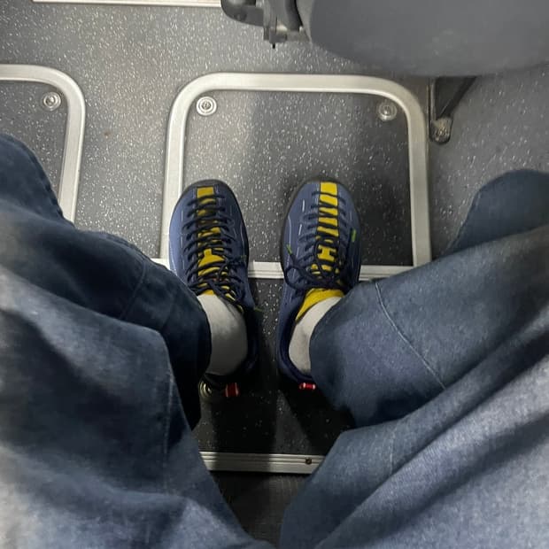 킨 재스퍼 스웨이드 스니커즈