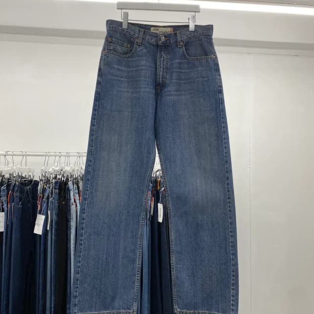 리바이스569 00s 루즈스트레이트 31사이즈 a3901