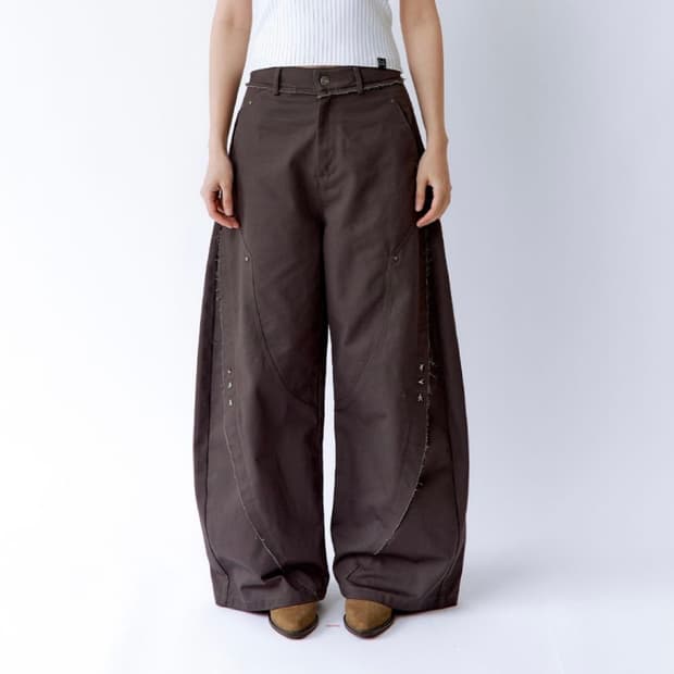 러프넥 destroyed wide pants brown