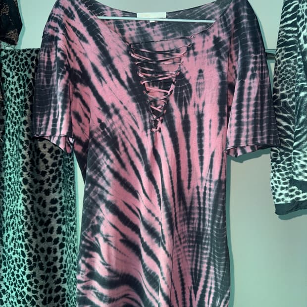 “maje” V_neck T-shirt