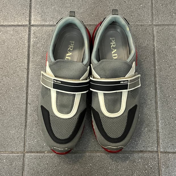 프라다 클라우드버스트