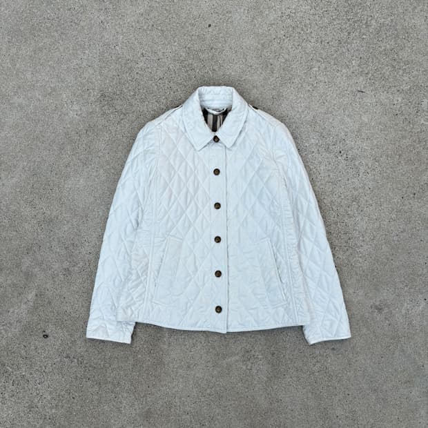 버버리 퀼팅 자켓