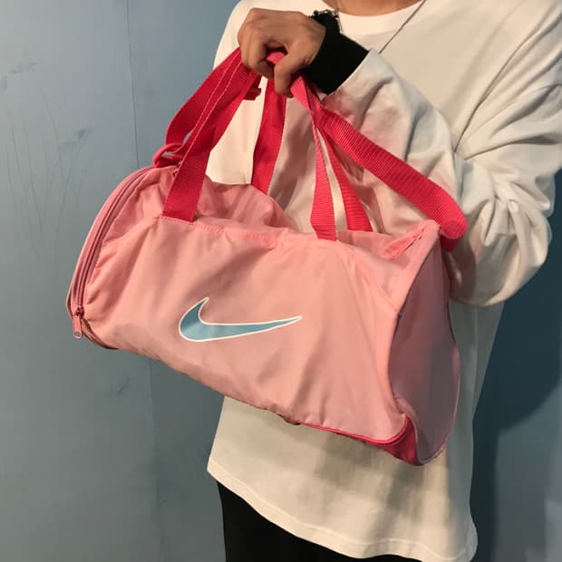 나이키 스포티 가방