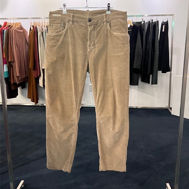 [33] YCHAI 이카이 코듀로이 팬츠 