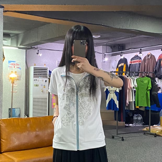 본더치 화이트 실버 글리터 스펠로고 페어리 그래픽 y2k 반팔 트랙탑 져