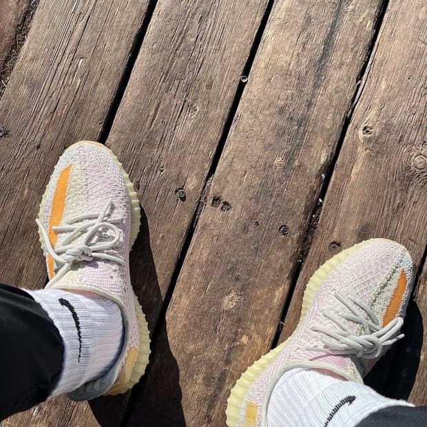 [285]이지부스트 350v2 라이트