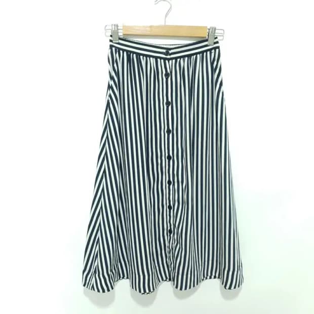 H&M 스트라이프 플레어 스커트 EUR 32_S0887