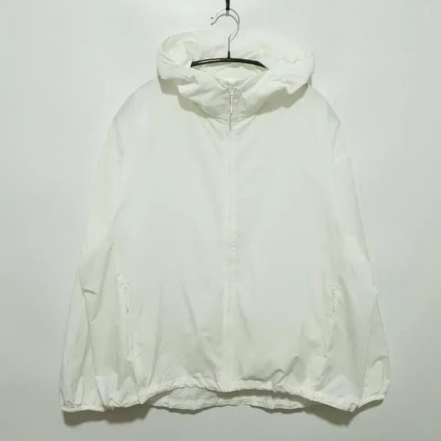 유니클로 여성 포케터블 UV 바람막이 자켓 L_M1348
