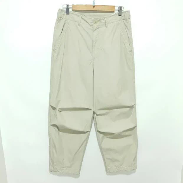 유니클로 와이드핏 파라슈트 팬츠 76_M1583