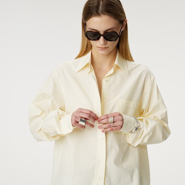 VET WOMAN 옐로우 셔츠