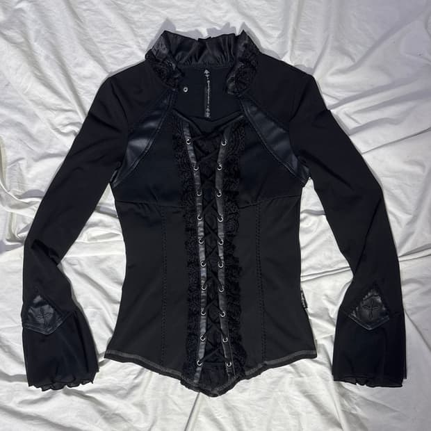 Ozz croce 레이스업 고딕 롱슬리브 탑 