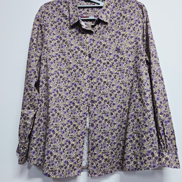 iann 플라워 패턴 긴팔셔츠 면100