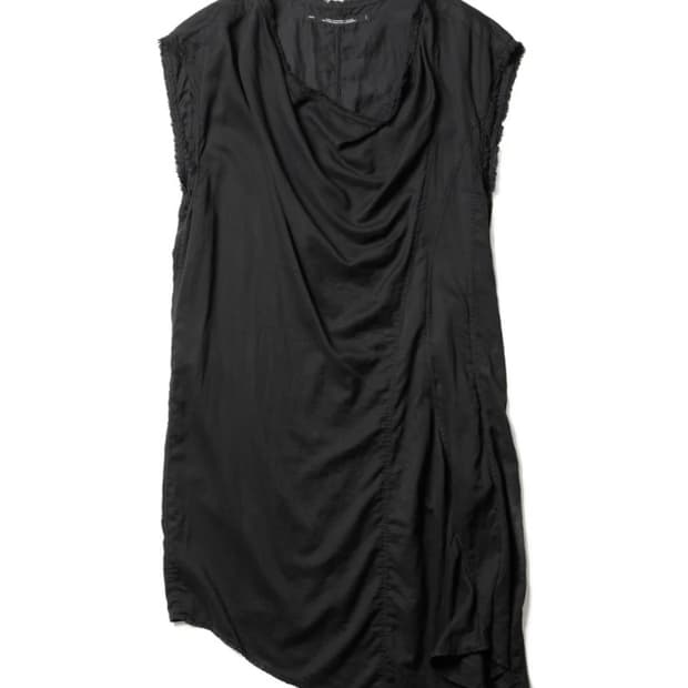 [Julius] 907SHM5 Black/Umbra Drape Tunic