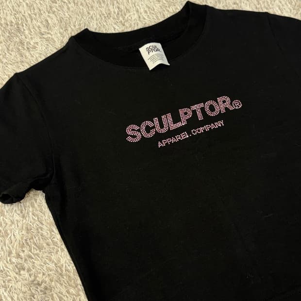 스컬프터 크롭티 반팔티