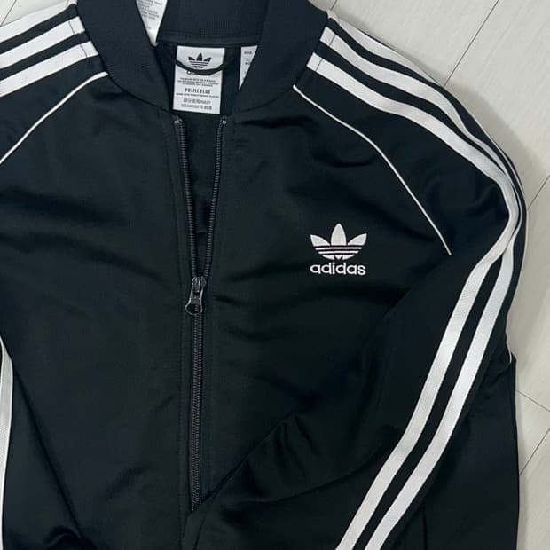 아디다스 블랙져지 상태굿