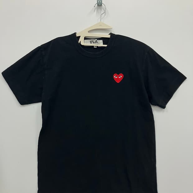 꼼데가르송 반팔티