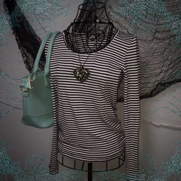 Stripe Cubic Halter Top