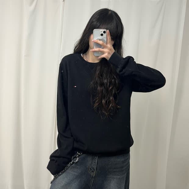 Tommy Hilfiger black knit