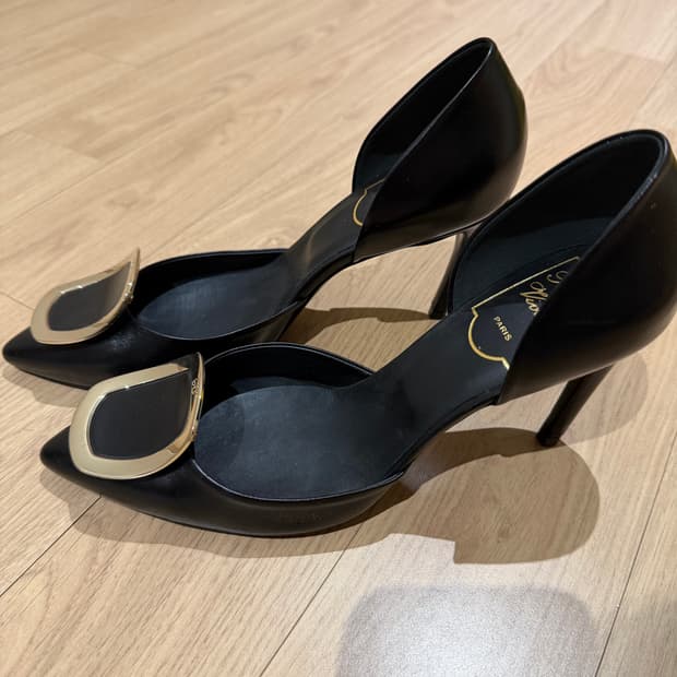 로저비비에 블랙 힐 