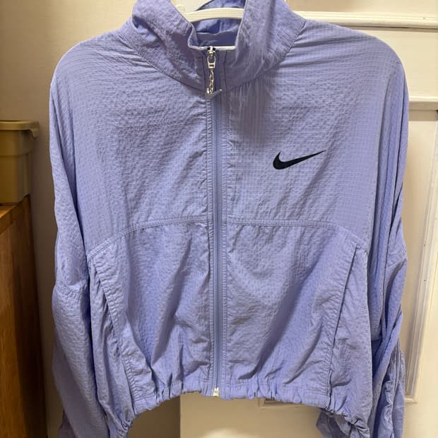 나이키 바람막이