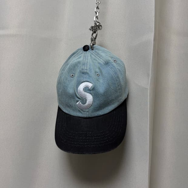 Supreme 슈프림 피그먼트 코티드 투톤 S 로고 6패널 데님 캡