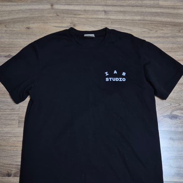 IAB STUDIO 10주년 반팔 티셔츠 블랙 L