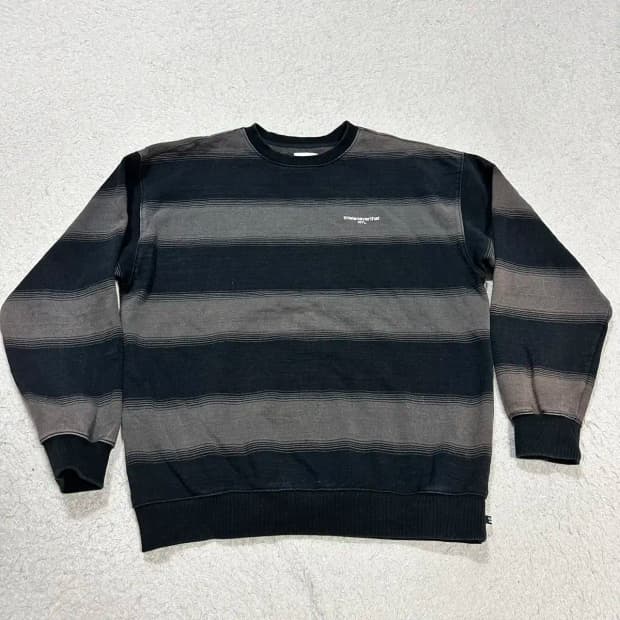 디스이즈네버댓 맨투맨 기모 XL