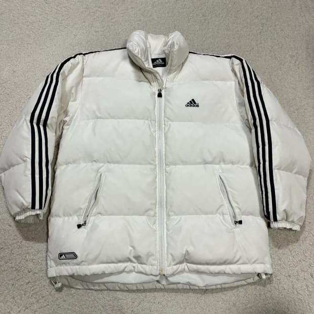 아디다스 숏패딩 화이트 100