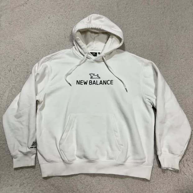 뉴발란스 화이트 로고 후드티 기모 m 95