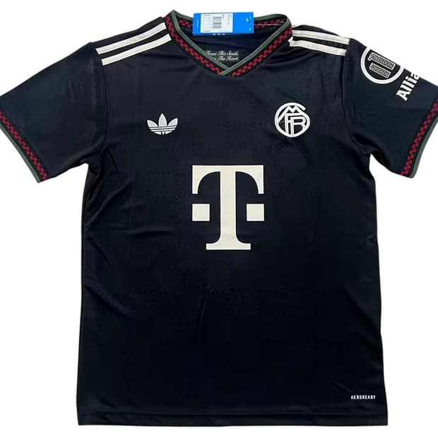 25/26 바이에른 뮌헨 써드 유니폼