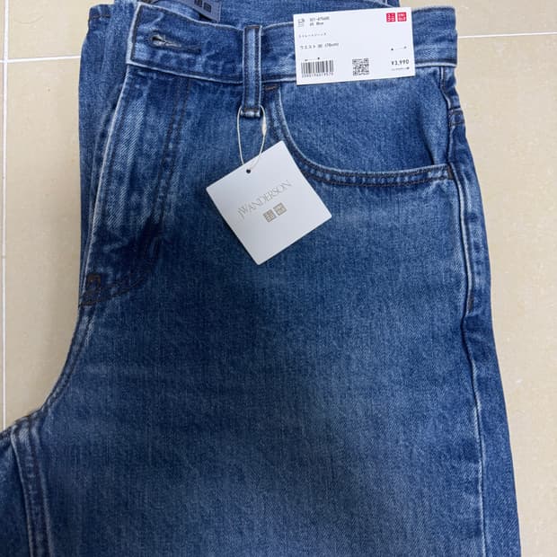 [새상품] 유니클로 jw앤더슨 스트레이트 청바지 30
