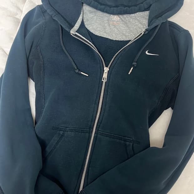 나이키 슬림핏 후드집업