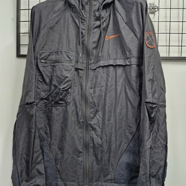 95-100L 나이키 남성 풀집 바람막이 자켓.