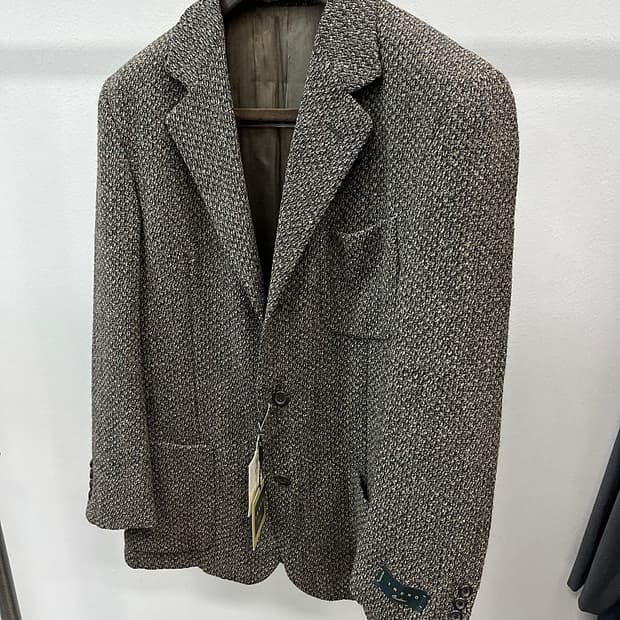 105) 꼬르넬리아니 트위드 울자켓 