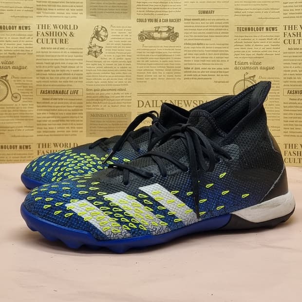 아디다스 프레데터 프리.3 TF 풋살화 275