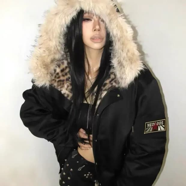 no e mosen 레오파드 크롭 후드 점퍼