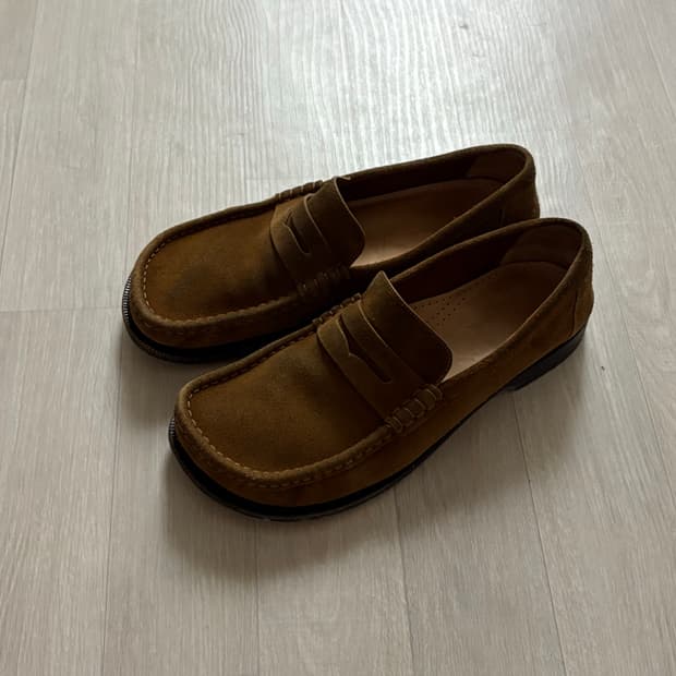 로에베 캄포 스웨이드 로퍼