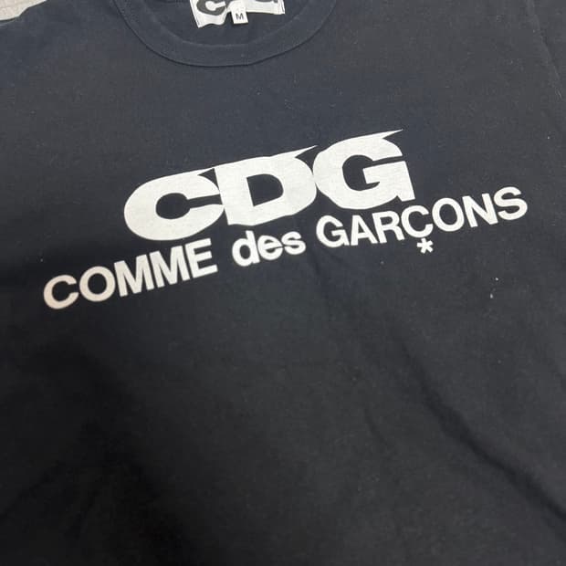 cdg 반팔
