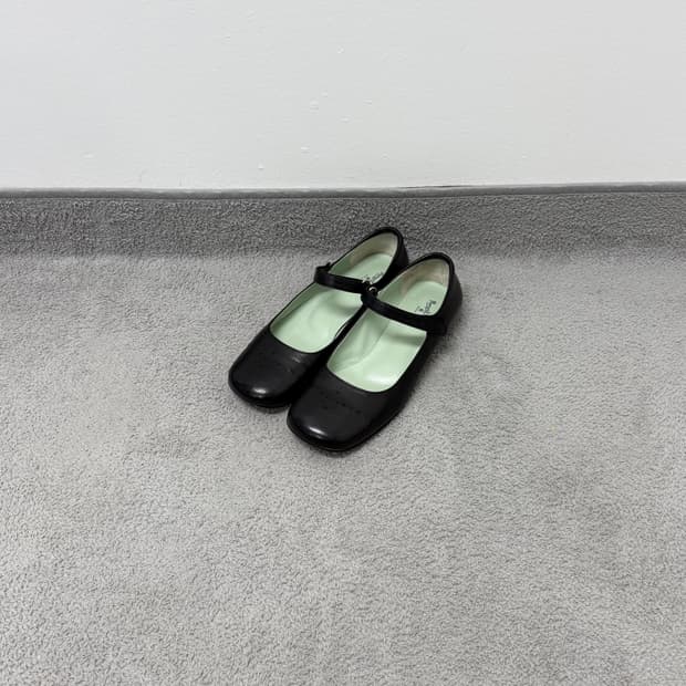 old Margaret Howell mary jane