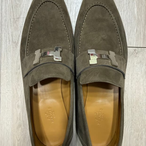 에르메스 스웨이드 로퍼 43.5 사이즈 새상품